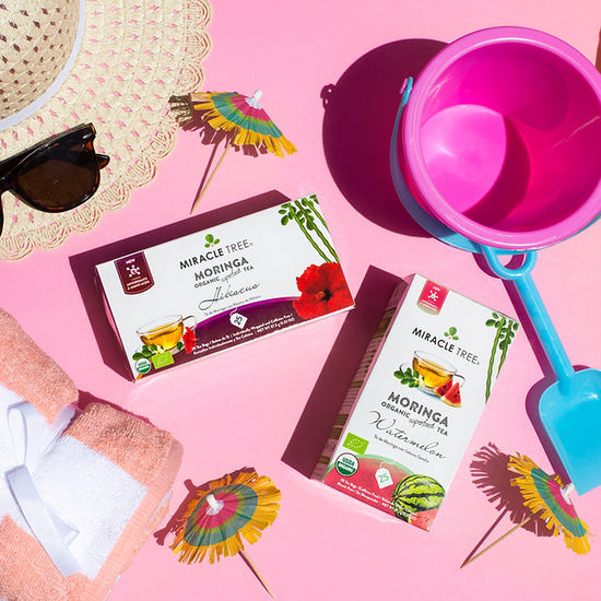 
                    
                      Chá de Moringa Orgânico - Hibisco - Chá de Ervas sem Cafeína - Estilo de vida
                    
                  